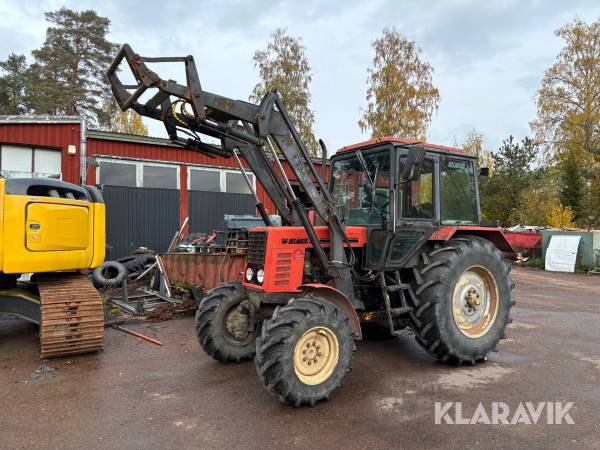 Traktor Belarus 820