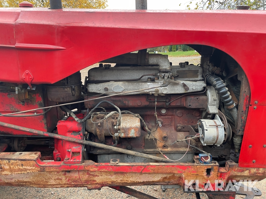 Veterantraktor Massey Ferguson Harris 744 D, Svenljunga, Kla