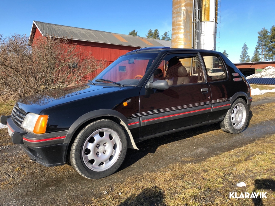 Personbil Peugeot 205 GTI 1,9
