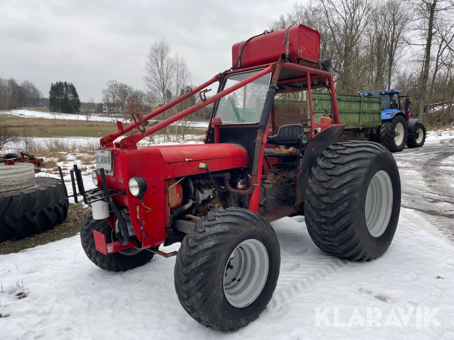 Traktor Massey Ferguson 203