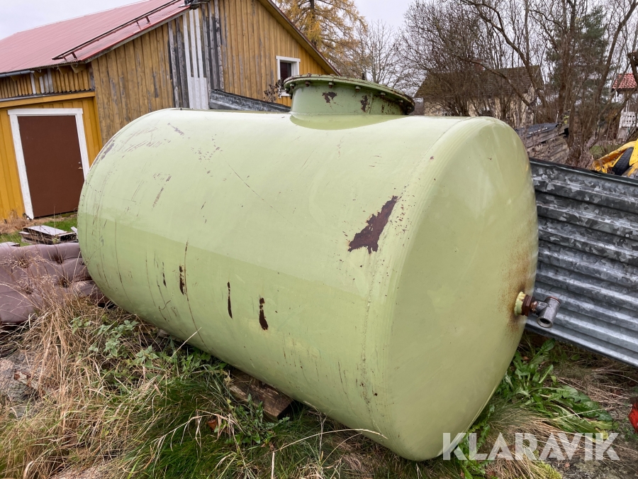 Ackumulatortank 1800 liter  