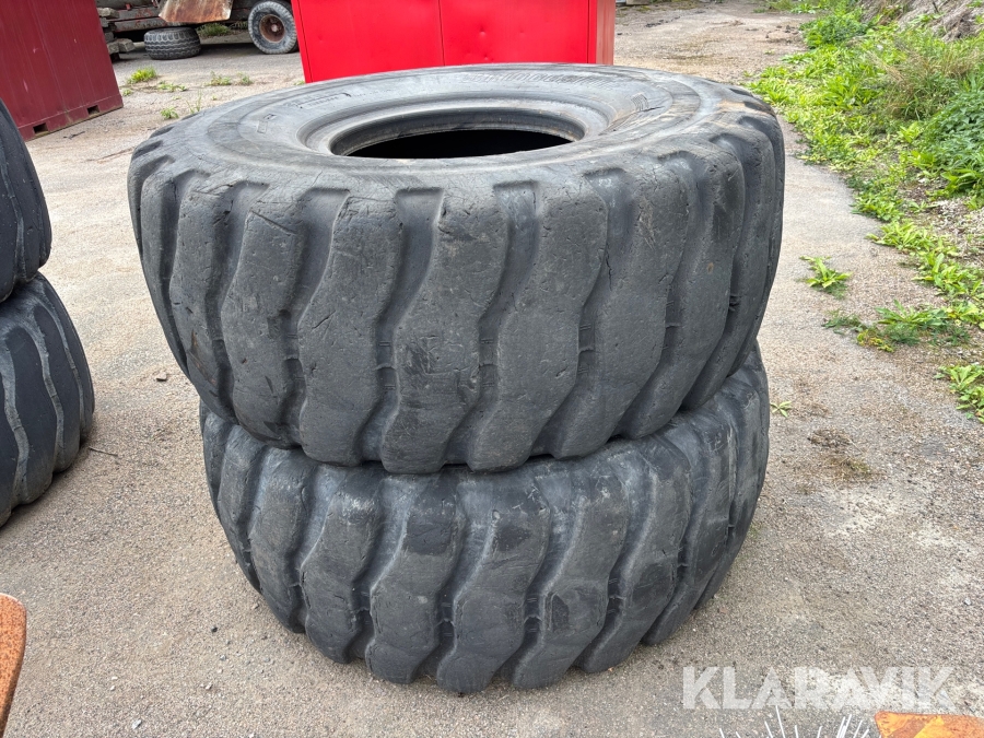Däck till lastmaskin Bridgestone 23.5R25 2 st