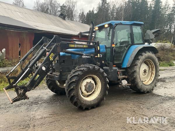 Traktor med lastare New Holland 8160