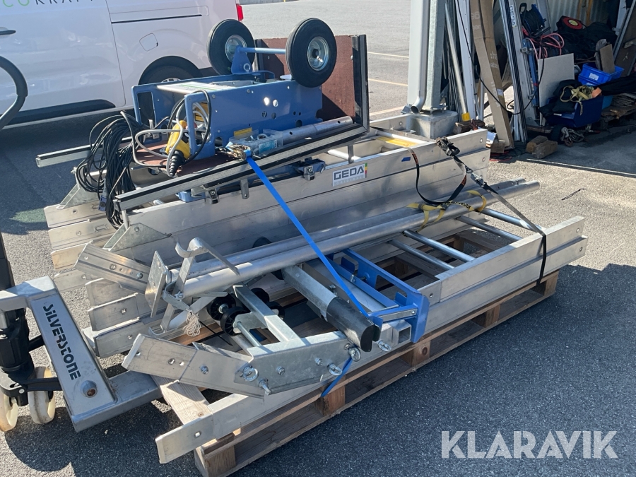 Materialhiss med solcellsvagga Geda Lift 200 Standard