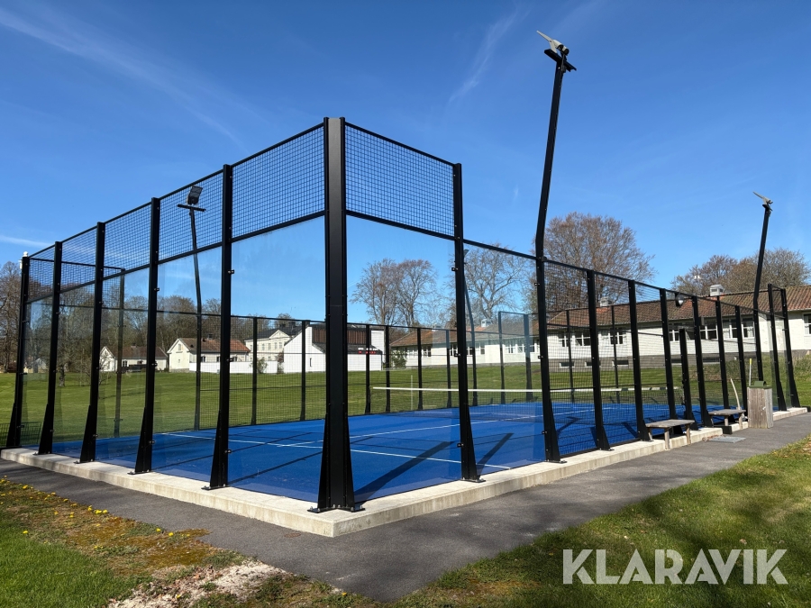 Padelbana – IRONCORE II inkl. REALTURF Curly Blue & LED Ironcore