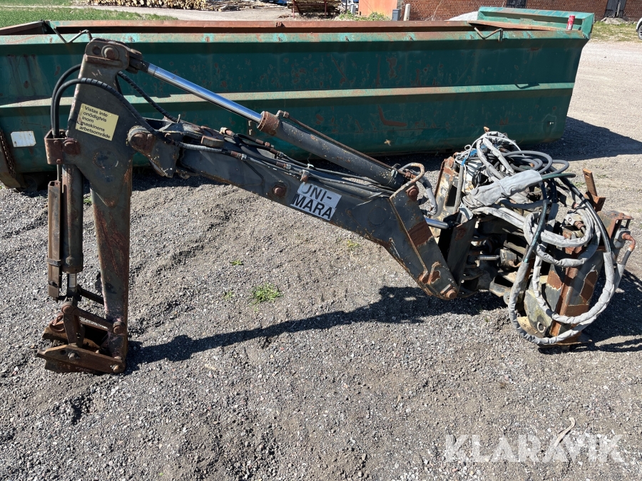 Grävaggregat Unimara 1050 med Bobcat-fäste och S40-fäste