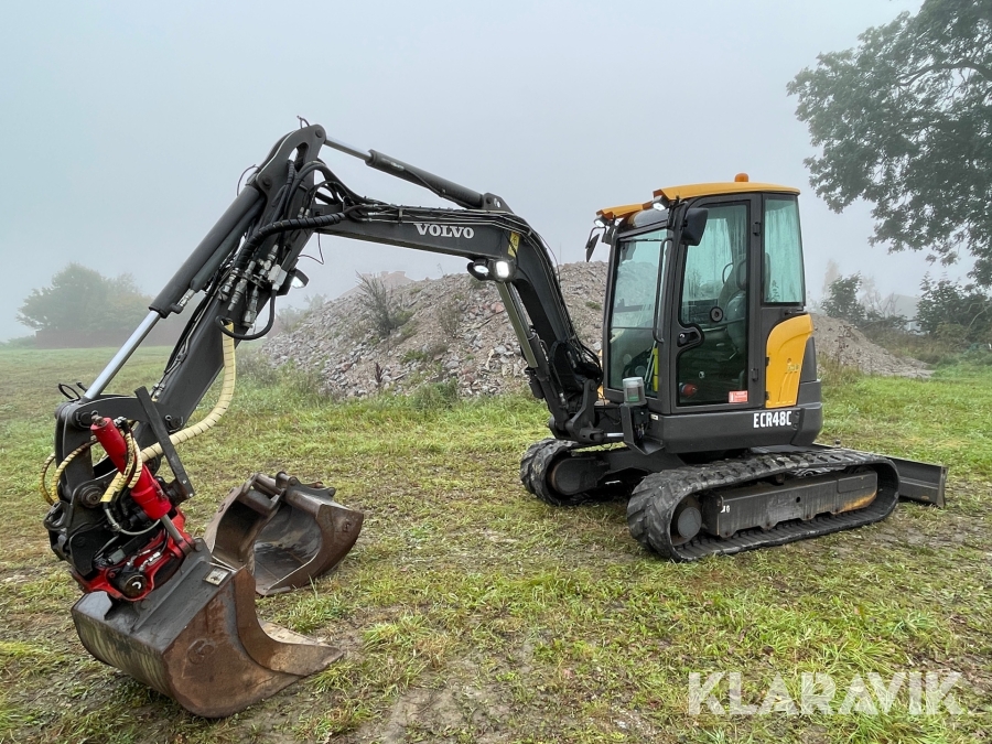 Bandgrävare Volvo ECR48C med tiltrotator och tillbehör