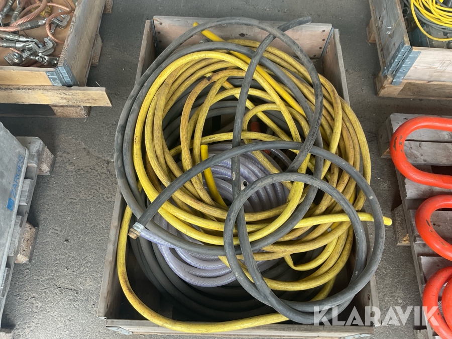 Blandpall med vattenslang