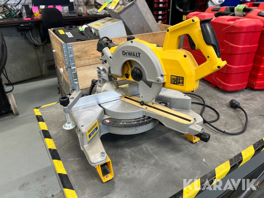 Kap & gersåg Dewalt DW777