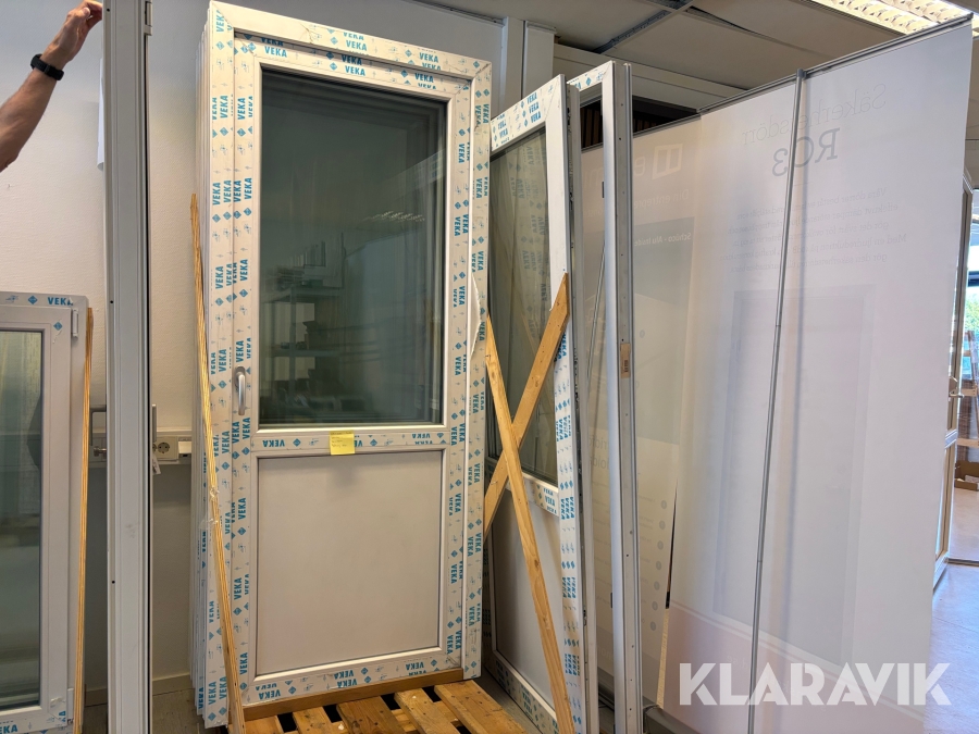 Fönsterdörr Enomic, 9x21