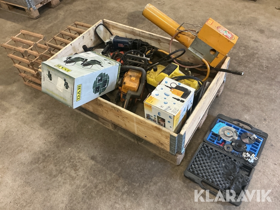 Parti med verkstadsutrustning