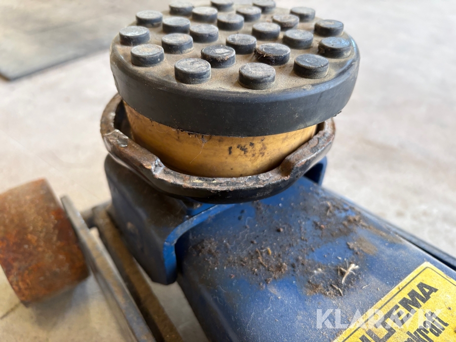 Verkstadsdomkraft Biltema 3ton