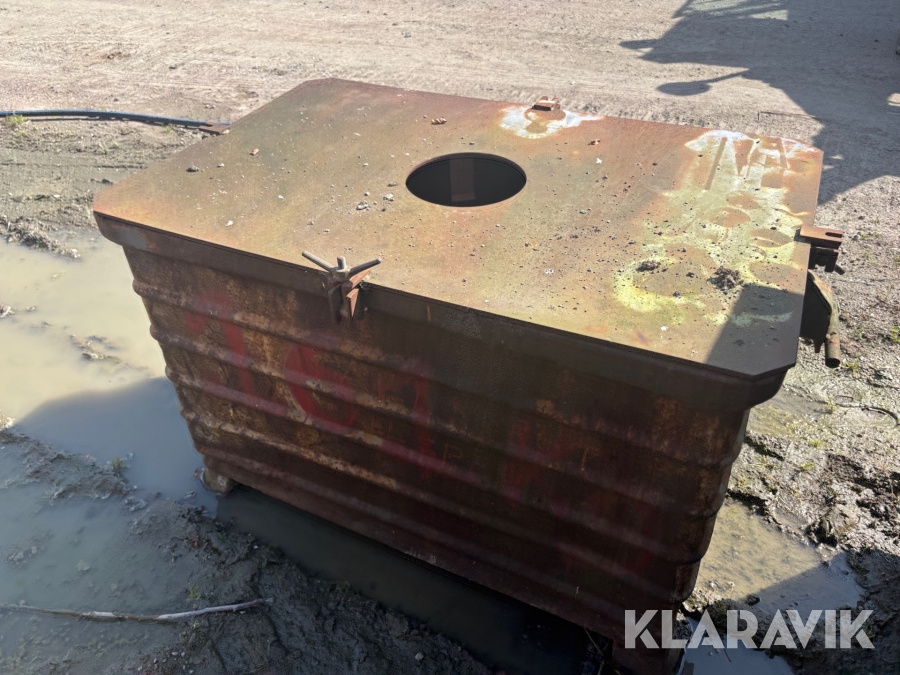 Plåtcontainer med lock. 2st