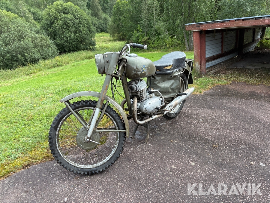 Mc Jawa 250 militär