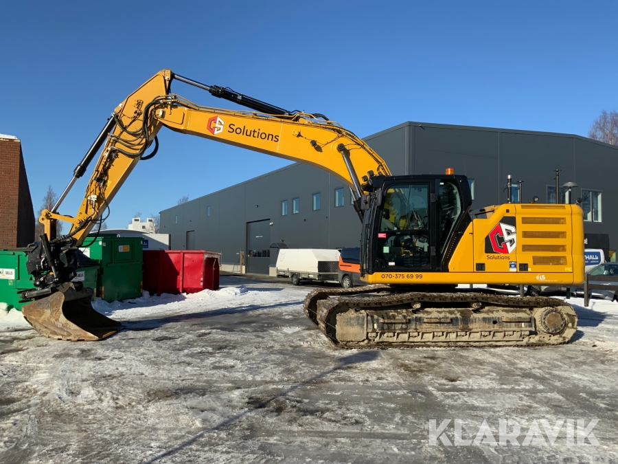 Grävmaskin CAT 320 Next Gen med tiltrotator och skopa