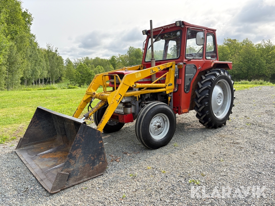 Traktor MF Massey Ferguson 135 Special 8-VX