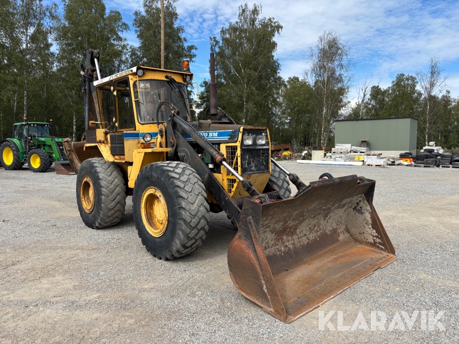 Traktorgrävare Volvo BM 6300