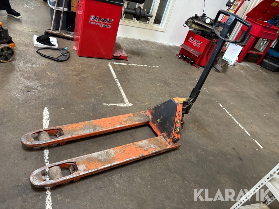 Palldragare BT LHM230 2500kg