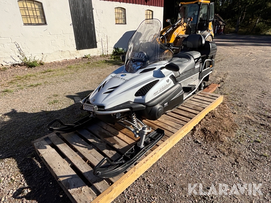 Snöskoter Yamaha RS Viking