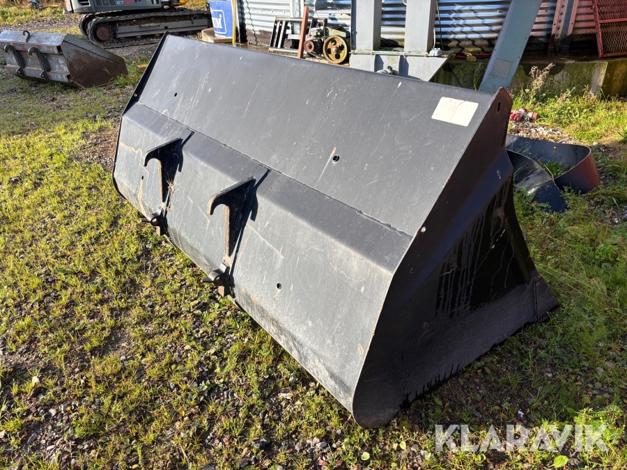 Universalsskopa Ålö Quicke 2,4 m med SMS/Trima Fäste