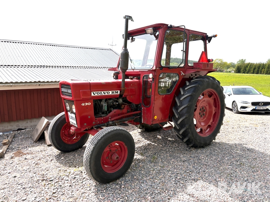 Traktor Volvo BM T 430