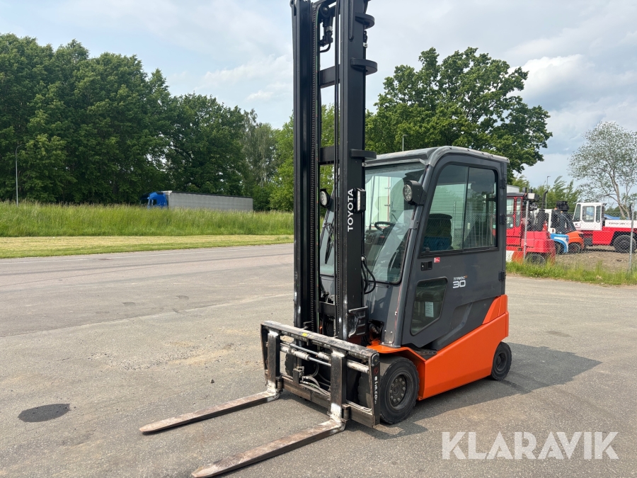 Motviktstruck Toyota 8FBMT30