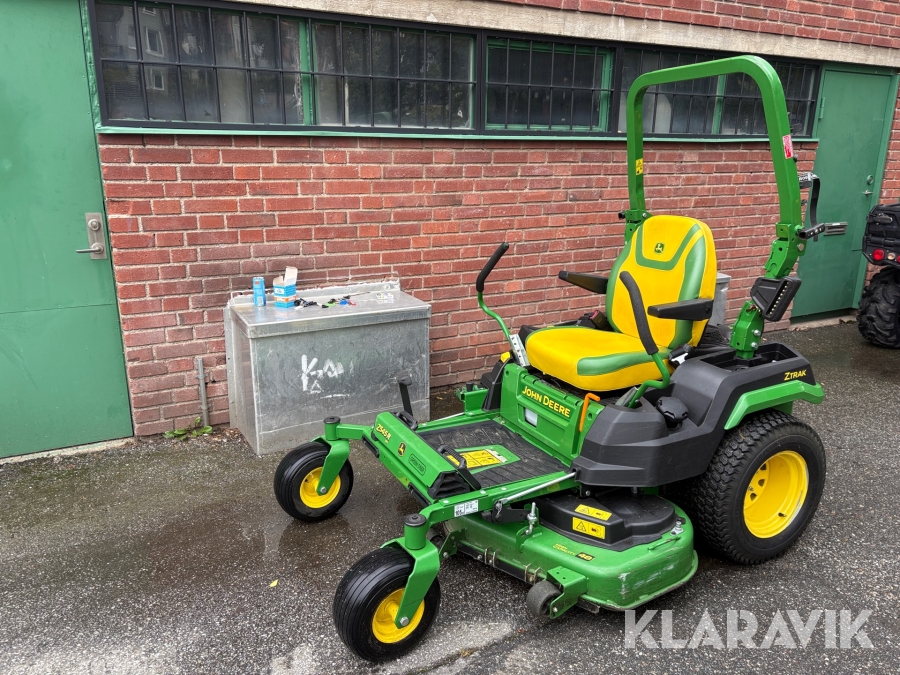Åkgräsklippare John Deere Z545R EFI