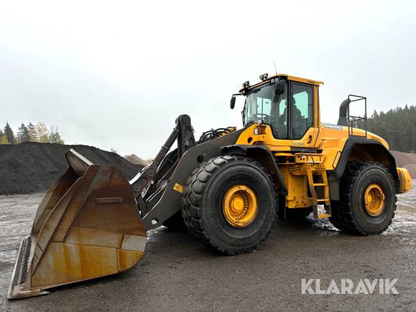 Hjullastare Volvo L220G med grusskopa