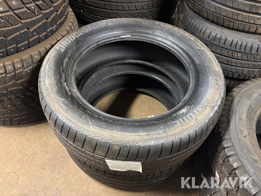 Däck Bridgestone Turanza 235/55R17 2st