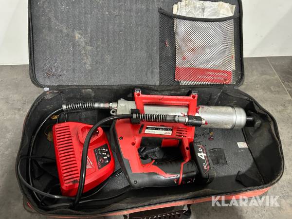 Fettspruta Milwaukee M12 GG