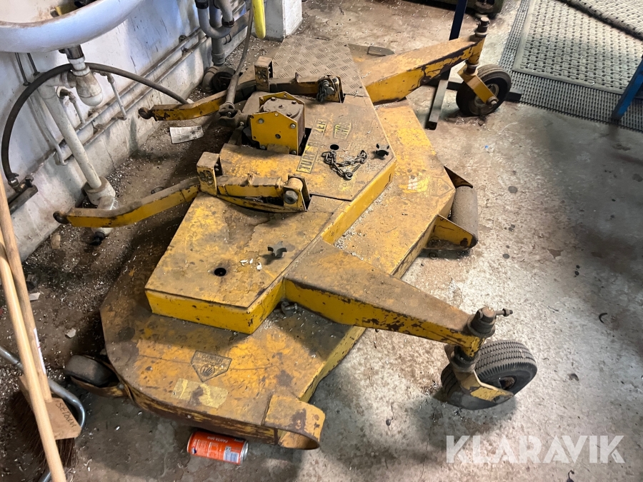 Redskapsbärare Howard Turf Blazer 727 Diesel 4x4