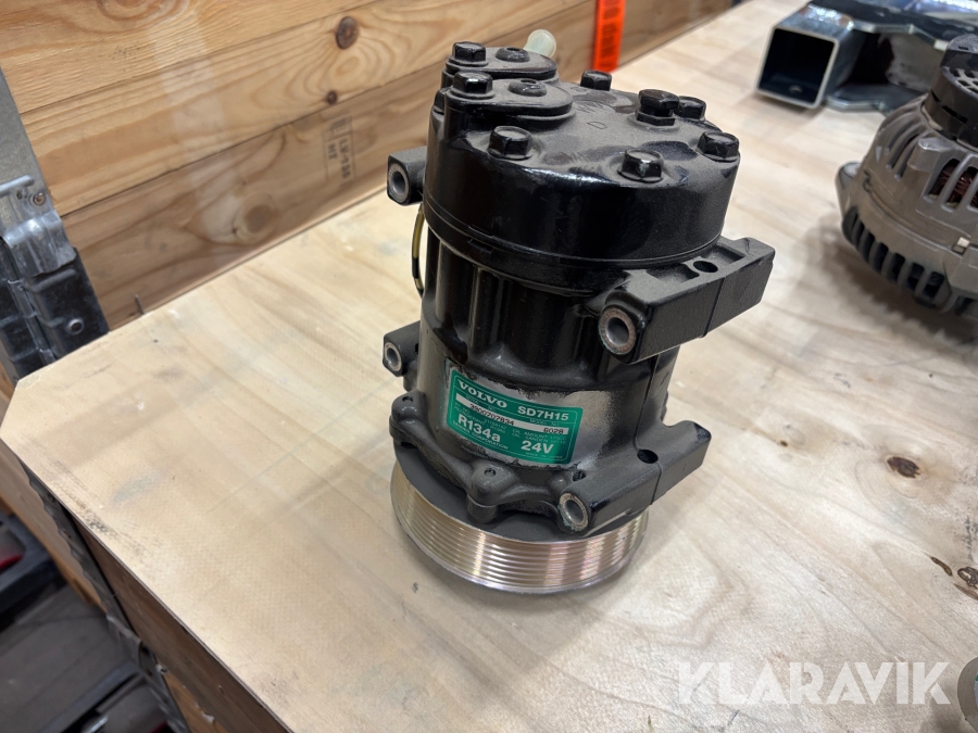 AC kompressor Volvo SD7H15