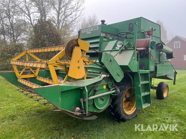 Skördetröska Volvo BM Aktiv 800 7 Fot