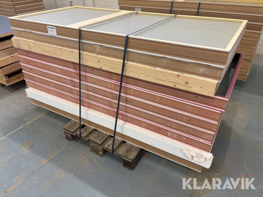 Invändigt glasparti 90x197cm 10st