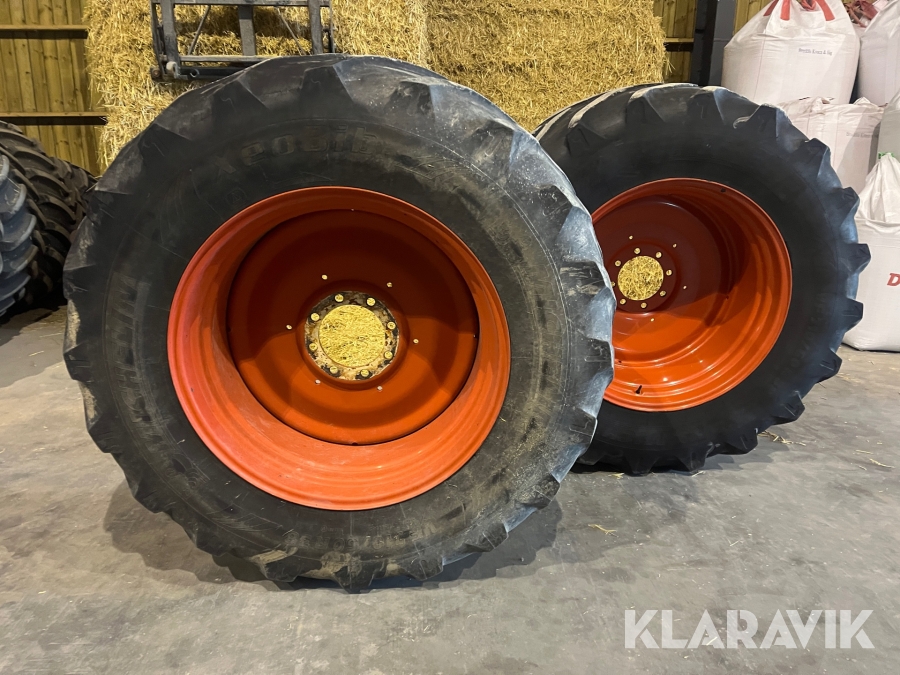 Däck med fälg Michelin VF 710/60 R 38