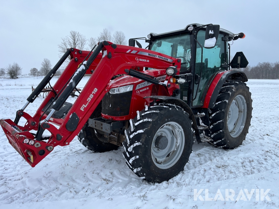Traktor Massey Ferguson M 5710 Dyna4 med frontlastare