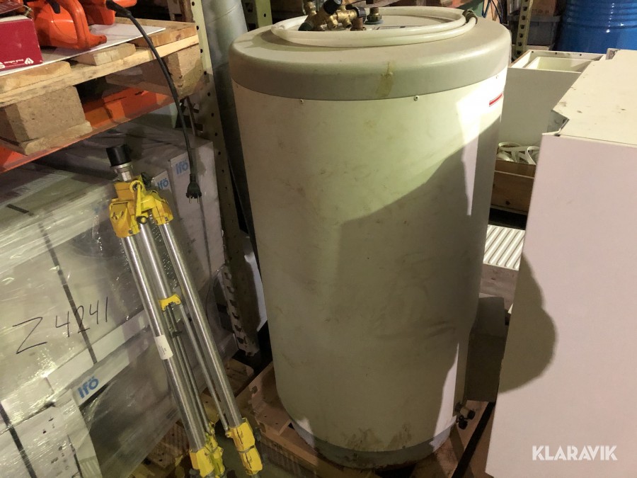 Varmvattenberedare 300L