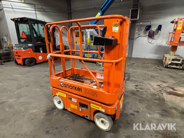 Pelarlift Snorkel TM12