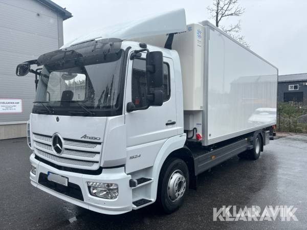 Lastbil Mercedes-Benz Atego 1524 med salaskåp 2 zons kyl/frys/värme skåp Ny