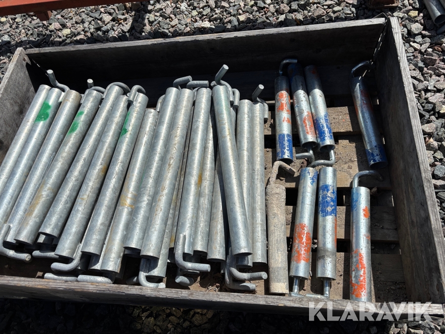 Väggfästen / Stag med krok till byggställning 48st