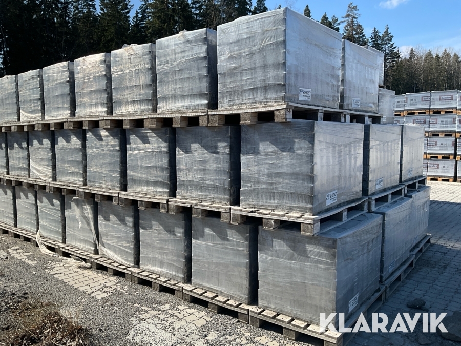 Betongmarkplatta 15st pallar Benders Siena Slät Fasad 350x350x80mm Grå