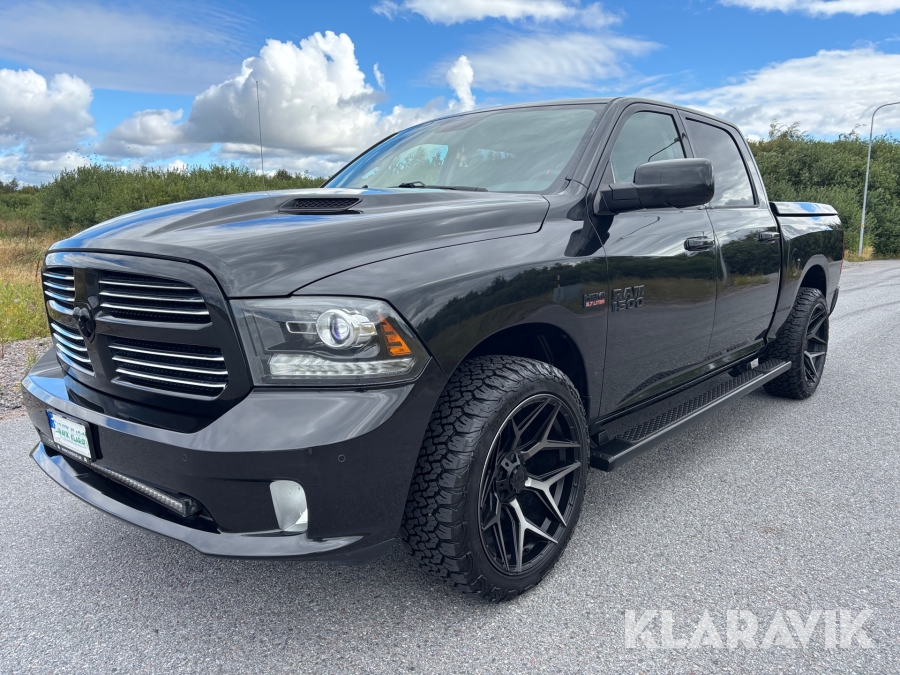 Pickup Dodge RAM 1500 Hemi 5.7