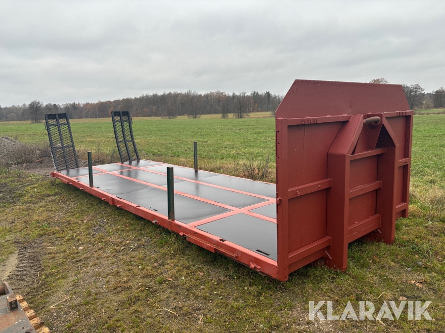 Maskin / Balflak Cirka 22 ton - Med ramper