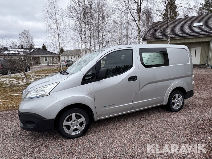 Skåpbil Nissan E-NV200