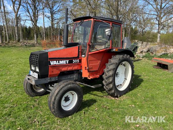 Traktor Valmet 305