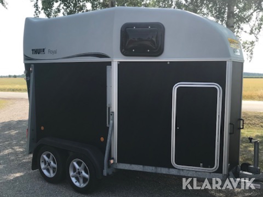 Hästtransport Thule Royal 135