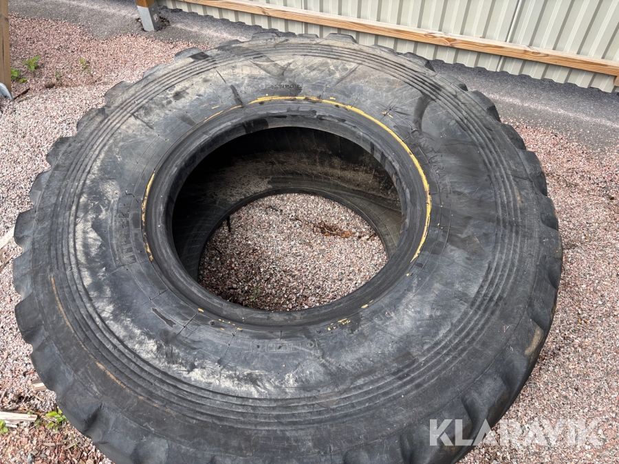 Entreprenaddäck Pirelli 20.5R25 1st