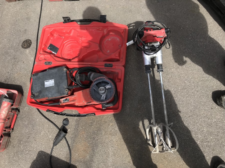 Betongslip + betongomrörare