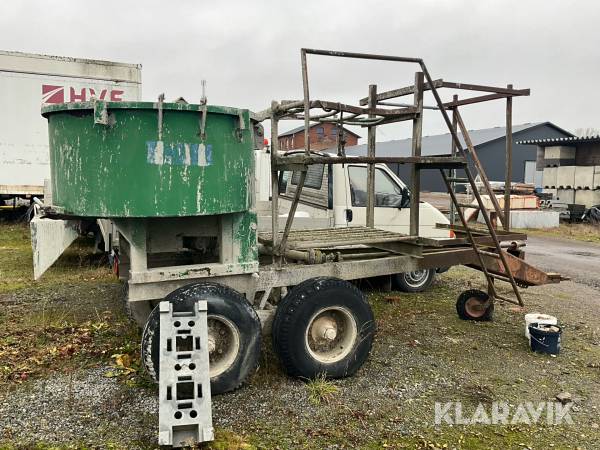 Betongblandare Kellfri på vagn för traktordrift