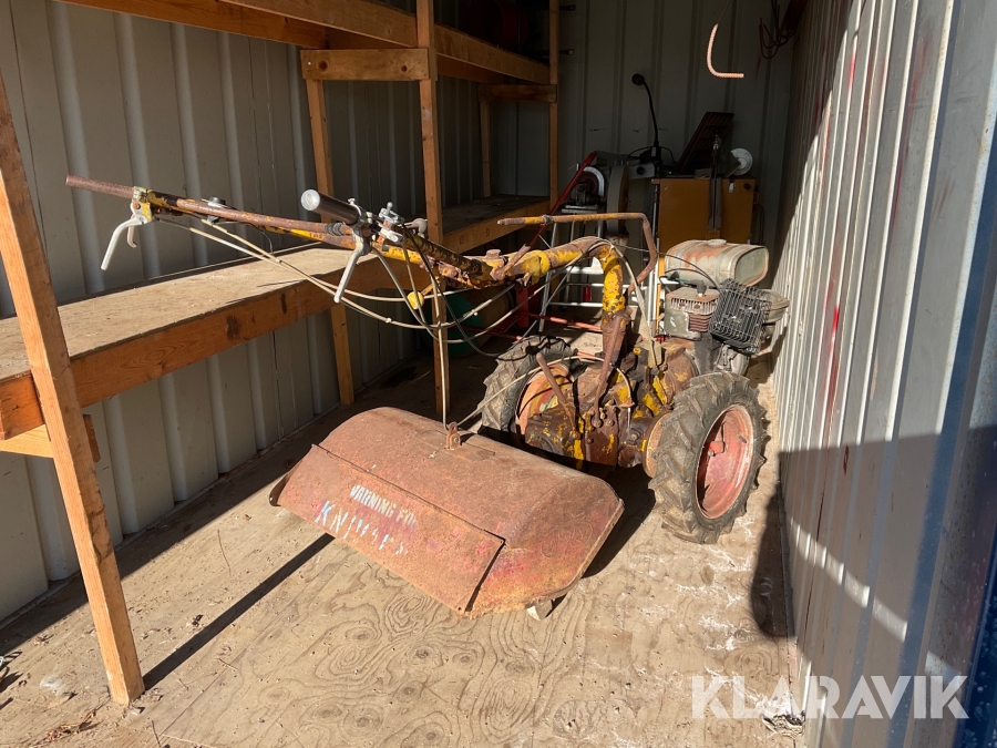 Irus 2-hjulig universaltraktor  